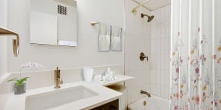 The Kent Apartments Gallery 7