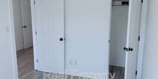 1447 Holbrook St NE Gallery 14