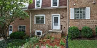9902 LAKEPOINTE Drive Gallery 1