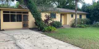 3 bedroom home with huge yard 3 bedroom home with huge yard Gallery 1