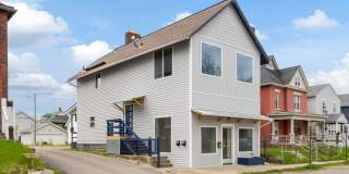 Charming 2BR Upstairs unit in Franklinton Gallery 17