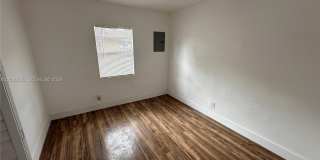 5646 NW 3rd Ave Gallery 16