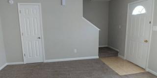 Townhome in Swansboro with 2 Master Suites + Community Pool - 87 Century Ct. Showings Coming Soon!! Gallery 4