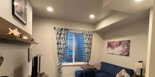 Modern Townhouse in Can't Beat Location - Available 8/1 Modern Townhouse in Can't Beat Location - Available 8/1 Gallery 11
