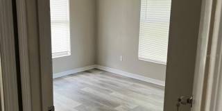 319 EATON STREET Gallery 17