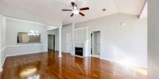 Beautiful Low Maintenance Executive Town Home Close to Gate 2 Fort Gordon Gallery 4