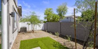 Linq at South Mountain Gallery 10