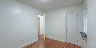 CHARMING NW 3/2 w/ Den, 2 Car Garage, Deck, Fenced Yard, & Wood Floors! $1695/month Avail NOW! Gallery 21