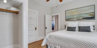 2314 East Blvd Gallery 10