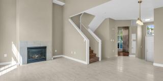 3 Bed Draper Townhome with Views Gallery 4