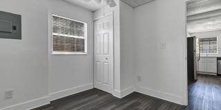 Bright & Updated 2BR Bottom Unit Duplex | White Kitchen & Stainless Appliances in Saint Petersburg Gallery 4