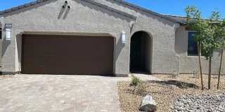Beautiful one-story home in the golf course community of Mountain Falls Gallery 1