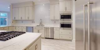 9629 EAGLE RIDGE Drive Gallery 20