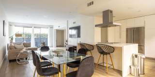 Welcome to 1823 N Fuller Ave 2 bed + 2.5 bath townhouse - where luxury meets serious style Gallery 6