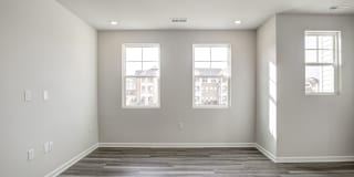 Stunning 3/3.5 Townhome in SE Raleigh Gallery 21