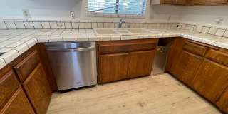Golf Course- On The Mesa 3 Bedrooms, 2 Bathrooms, New Paint, Gallery 30