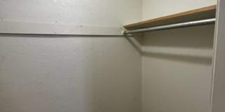 La Place 5th St Gallery 18