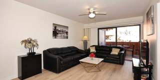 12212 N PARADISE VILLAGE Parkway S Gallery 7