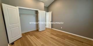 Large Updated 3 Bedroom/2 Bath Duplex in Lee's Summit Large Updated 3 Bedroom/2 Bath Duplex in Lee's Summit Gallery 9