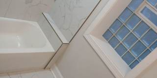 New renovation Spacious  South Shore 3bed room 1 bath units Gallery 31