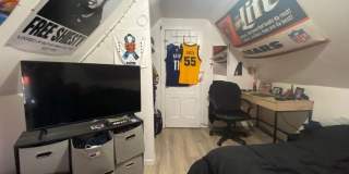 530 East Washington Street Gallery 25