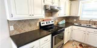 4810 NW Hoover- AVAILABLE NOW! 4810 NW Hoover- AVAILABLE NOW! Gallery 3