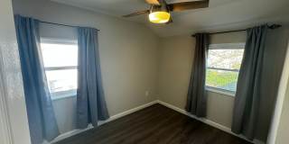 Discover Comfort and Convenience in this Charming 2BR, 1BA Duplex Gallery 14
