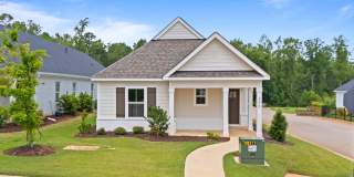 2272 Lakeview Drive Gallery 1