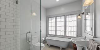 344 S Kingsley Dr Gallery 27