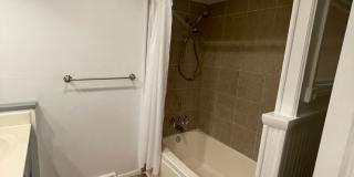 Beautiful 4 bed home Gallery 12