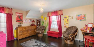 19451 ARGYLE Crescent Gallery 20
