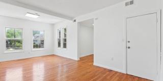 1043 Hunterdon St Gallery 4