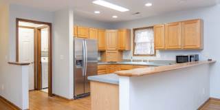 500 Fifth Avenue North Gallery 13