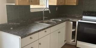 6100 SW 68th St Gallery 1