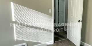 SPRING INTO A NEW HOME Gallery 11