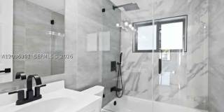 721 SW 5th Ct Gallery 1