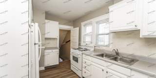 908 West 20th Street Gallery 10