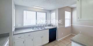 8236 Weybridge Drive Gallery 10