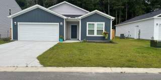 4 Bedroom 2 Bathroom House in Richmond Hills, Supply, NC Gallery 1