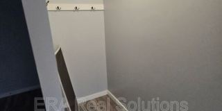 1094 Oakwood Avenue Gallery 16