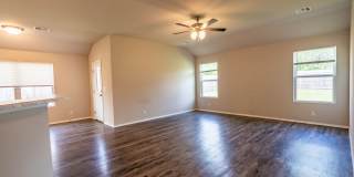 3 Bed | 2 Bath in Broken Arrow! Gallery 13
