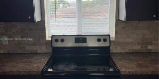 890 NW 22nd Ct Gallery 11