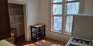 807 Ferris Ct, 3 Gallery 3