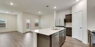 124 Labein Avenue Gallery 13
