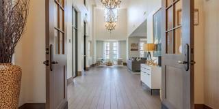 2Bayshore Gallery 29