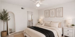 2929 Dunvale Gallery 1