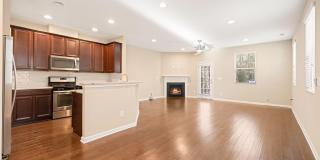 502 Libson Street Gallery 7