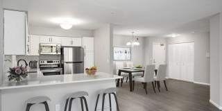 Laurel West End Gallery 6