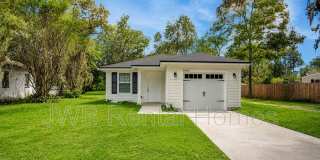 8008 Railroad Ave W 8008 Railroad Ave W Gallery 1