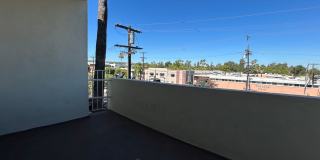 Tarzana Five Apartments Gallery 47